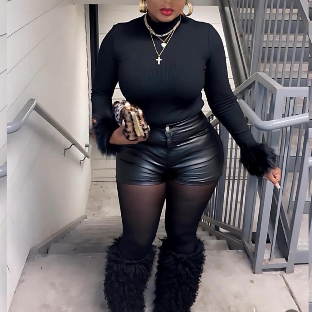 Meet your Posher, Keonia